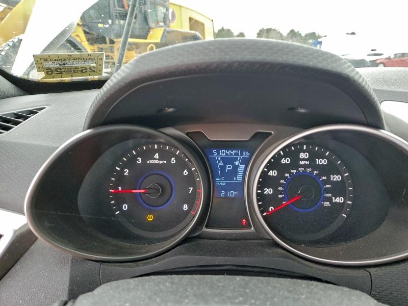 Photo 9 from auction – 2017 HYUNDAI VELOSTER with VIN KMHTC6AD6HU321338