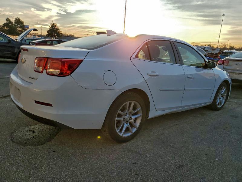 Photo 3 from auction – 2015 CHEVROLET MALIBU 2LT with VIN 1G11D5SL5FF318532