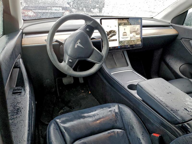 Photo 8 from auction – 2021 TESLA MODEL Y with VIN 5YJYGDED3MF133098