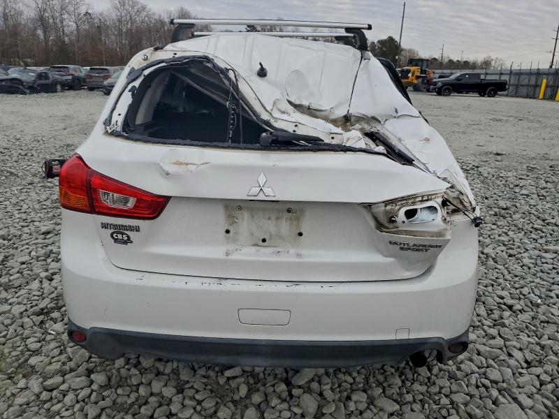 Photo 6 from auction – 2016 MITSUBISHI OUTLANDER with VIN JA4AP3AU2GZ041426