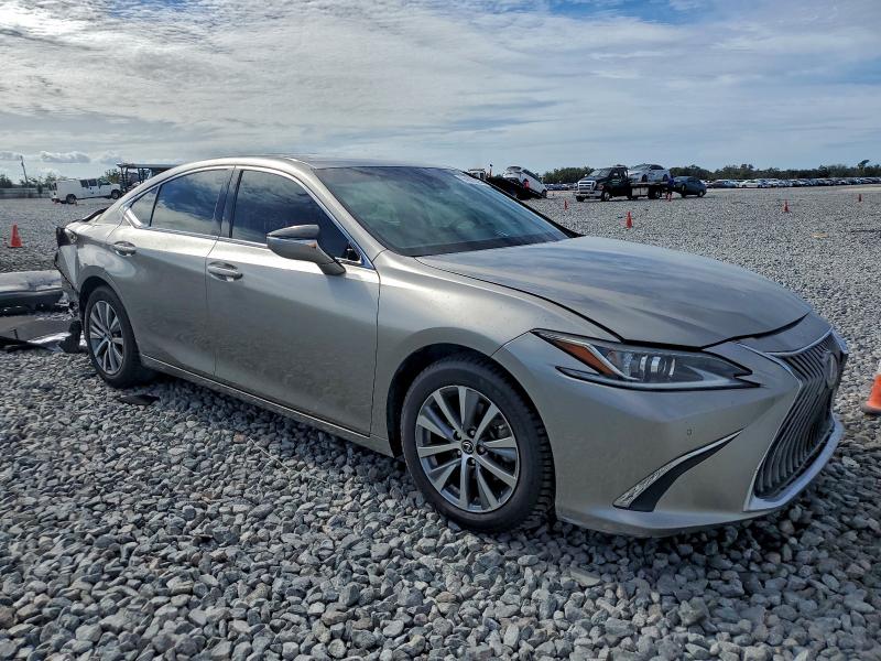 Photo 4 from auction – 2020 LEXUS ES 350 with VIN 58ADZ1B10LU057903