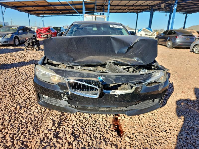 Photo 5 from auction – 2014 BMW 320 with VIN WBA3C3G53ENS69642