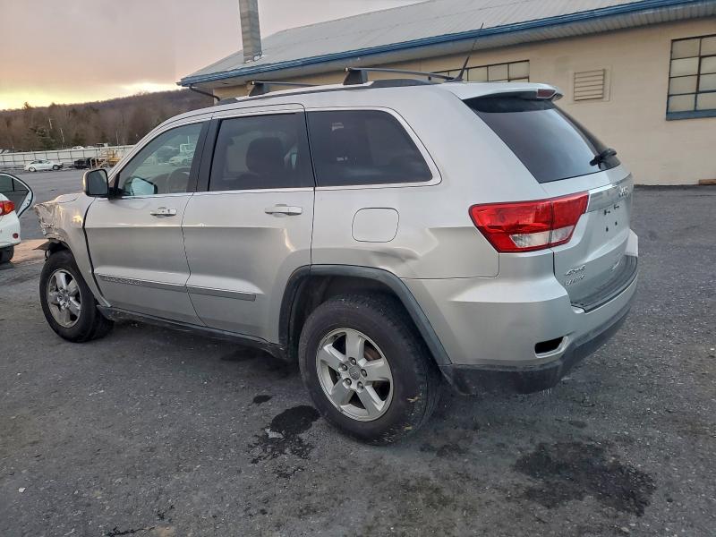 Photo 2 from auction – 2011 JEEP GRAND CHER with VIN 1J4RR4GG5BC530029