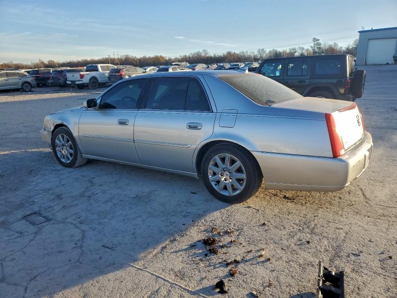Foto 2 de la subasta – 2011 CADILLAC DTS PREMIU con VIN 1G6KH5E64BU100709
