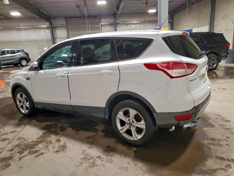 Zdjęcie 2 z aukcji – 2014 FORD ESCAPE SE z VIN 1FMCU0GX4EUB92300