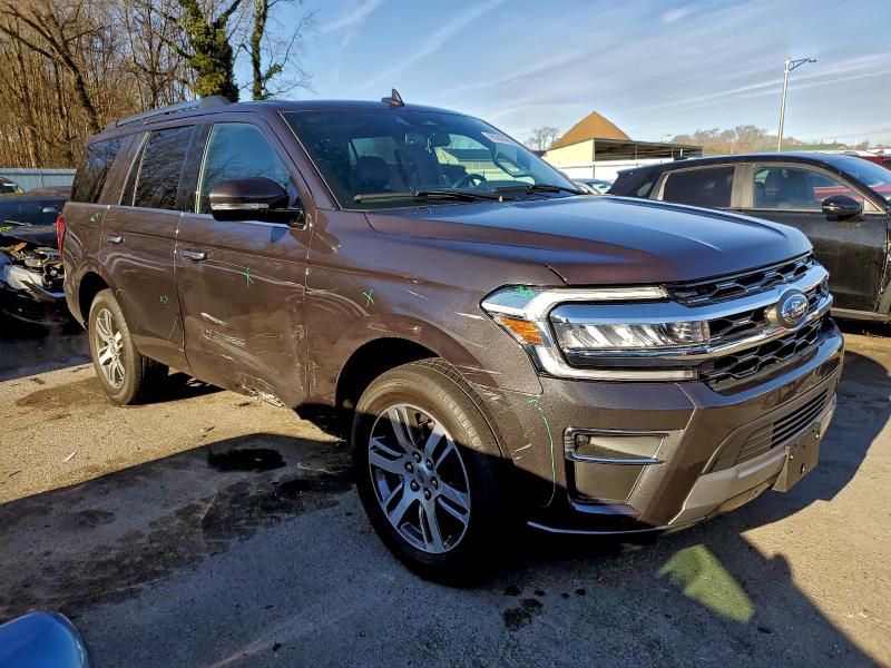 Photo 4 from auction – 2024 FORD EXPEDITION with VIN 1FMJU2A85REA62367
