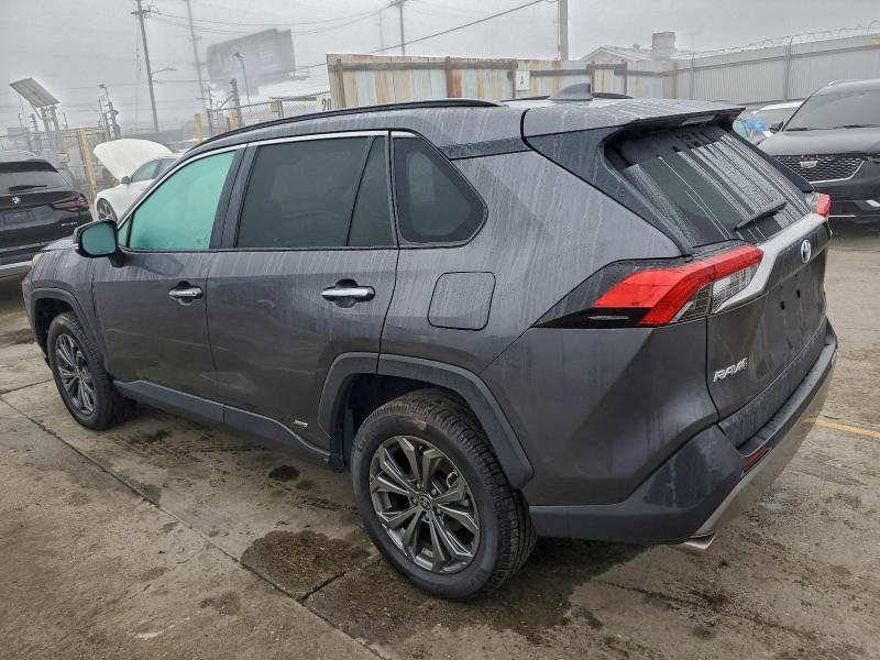 Photo 2 from auction – 2022 TOYOTA RAV4 LIMIT with VIN 4T3D6RFV4NU073107