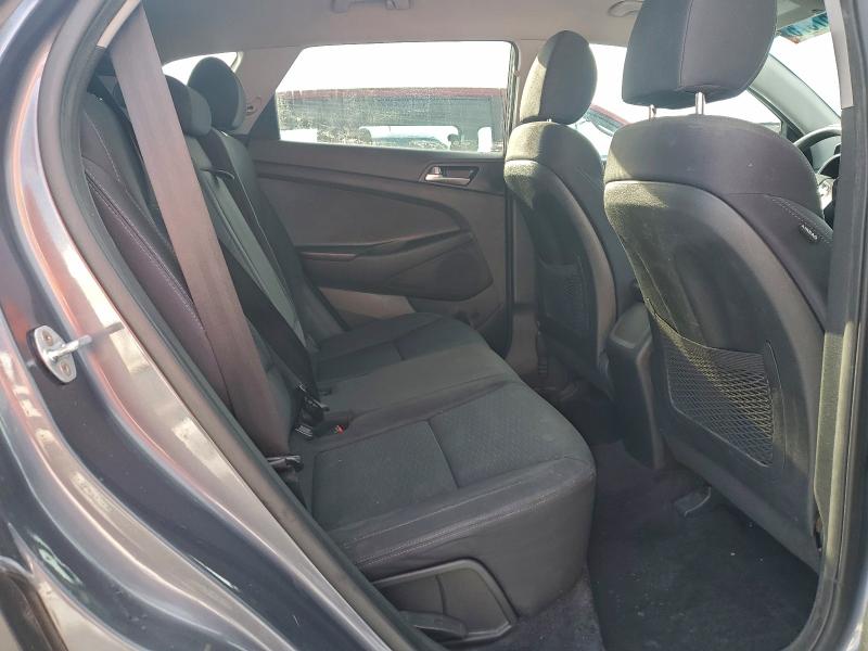 Photo 11 from auction – 2019 HYUNDAI TUCSON SE with VIN KM8J2CA48KU890868