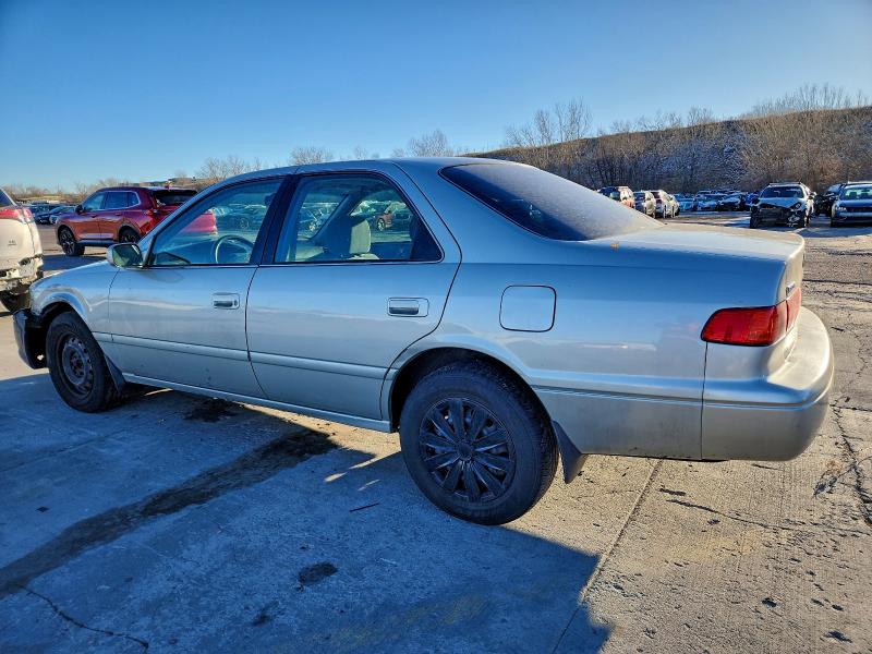 Photo 2 from auction – 2001 TOYOTA CAMRY CE with VIN 4T1BG22K01U035495
