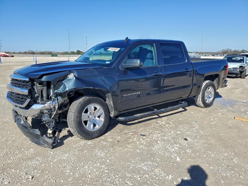 CHEVROLET SILVERADO 2018 with VIN 3GCUCRER2JG237056 - Photo from auction