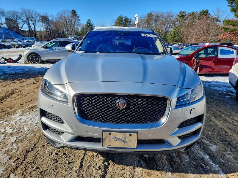 Photo 5 from auction – 2018 JAGUAR F-PACE PRE with VIN SADCJ2FN4JA273161