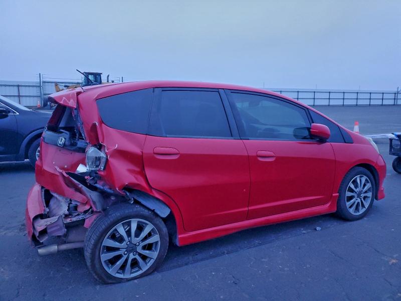 Photo 3 from auction – 2013 HONDA FIT with VIN JHMGE8H51DC063139