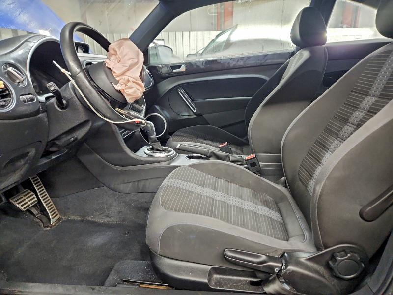 Photo 7 from auction – 2012 VOLKSWAGEN BEETLE TUR with VIN 3VWVA7AT7CM650981
