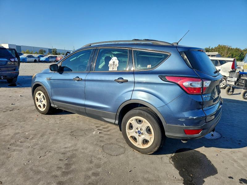 Photo 2 from auction – 2018 FORD ESCAPE S with VIN 1FMCU0F77JUB36895