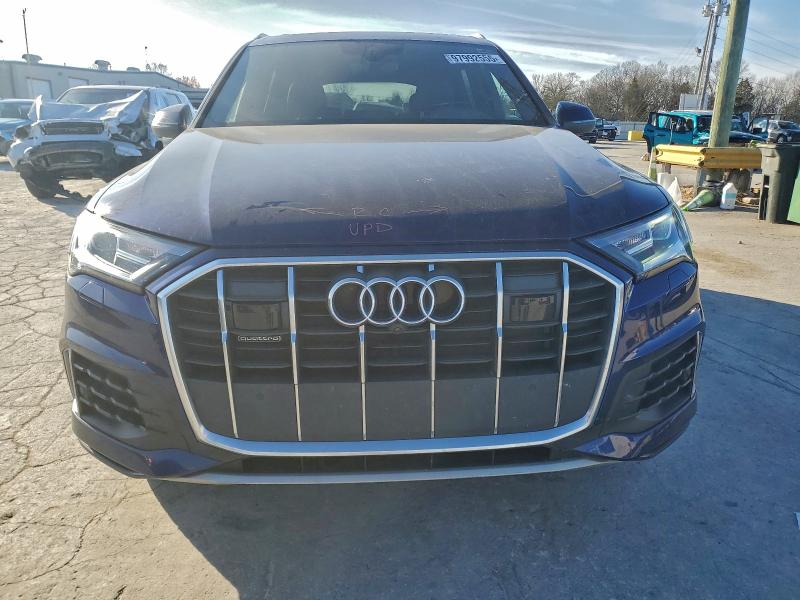 Photo 5 from auction – 2021 AUDI Q7 PREMIUM with VIN WA1LJAF77MD036734