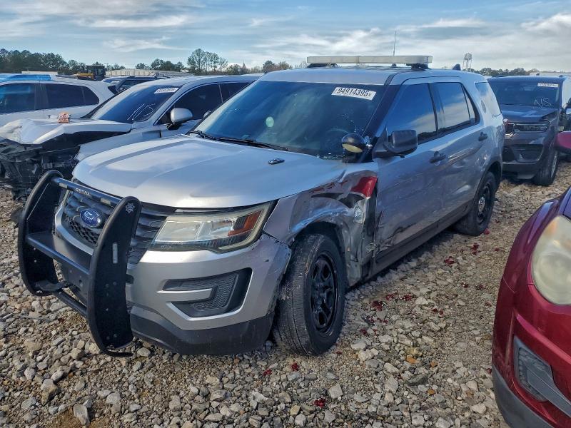 FORD EXPLORER P 2016 with VIN 1FM5K8AR5GGB80942 - Photo from auction