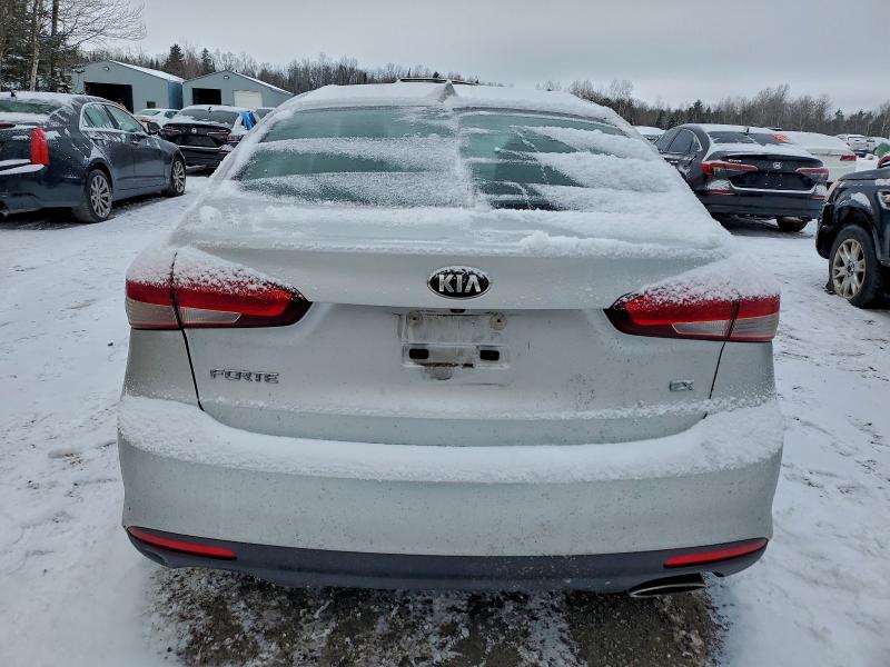 Photo 6 from auction – 2018 KIA FORTE EX with VIN 3KPFL4A8XJE186099