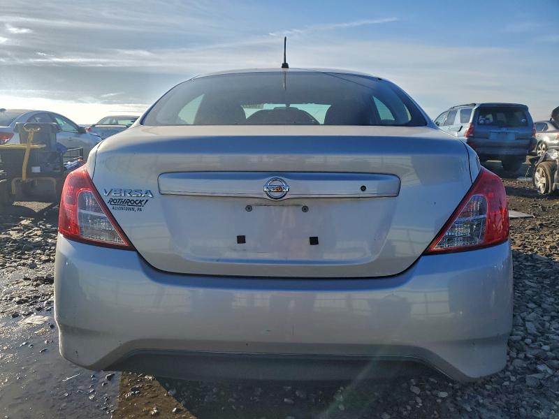 Photo 6 from auction – 2015 NISSAN VERSA S with VIN 3N1CN7AP2FL932914