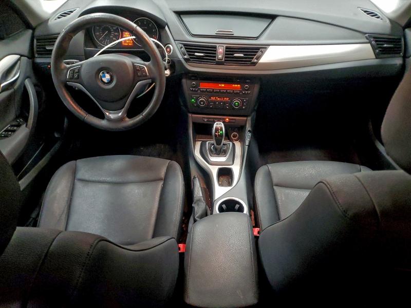 Photo 8 from auction – 2015 BMW X1 XDRIVE2 with VIN WBAVL1C55FVY24918