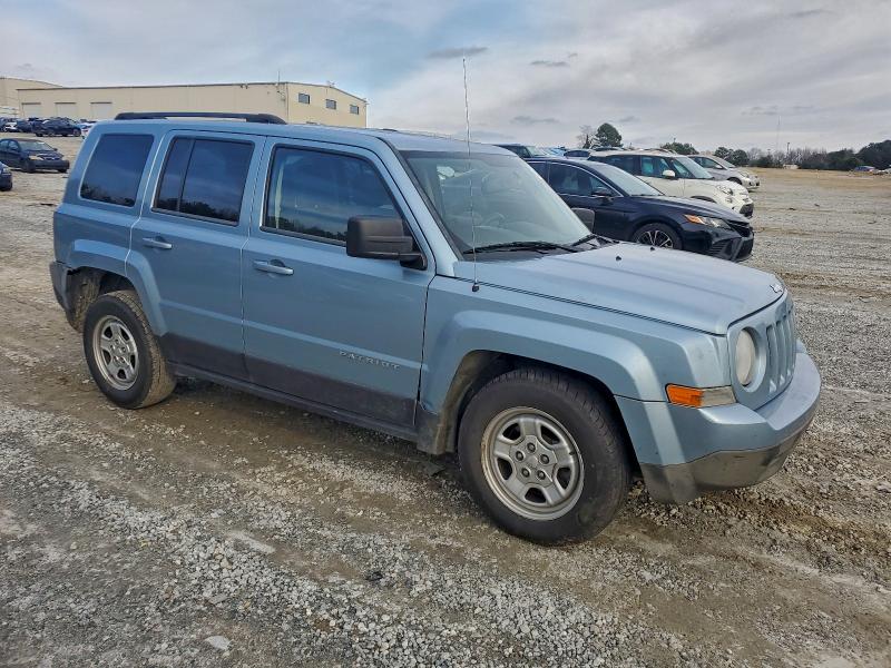 Photo 4 from auction – 2014 JEEP PATRIOT SP with VIN 1C4NJPBA3ED602201