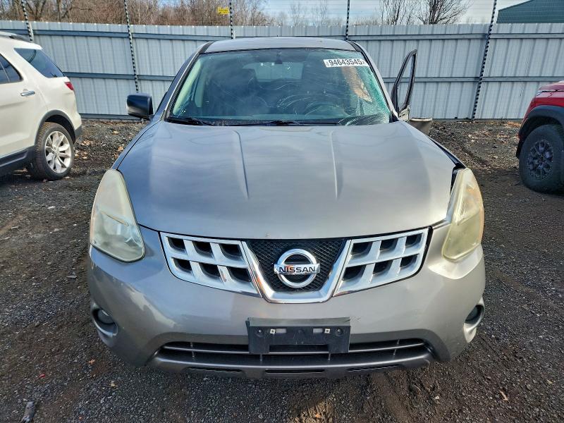 Photo 5 from auction – 2012 NISSAN ROGUE S with VIN JN8AS5MV5CW703133