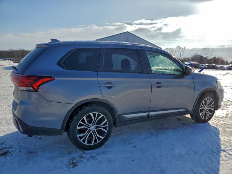 Photo 3 from auction – 2018 MITSUBISHI OUTLANDER with VIN JA4AD3A30JJ002985