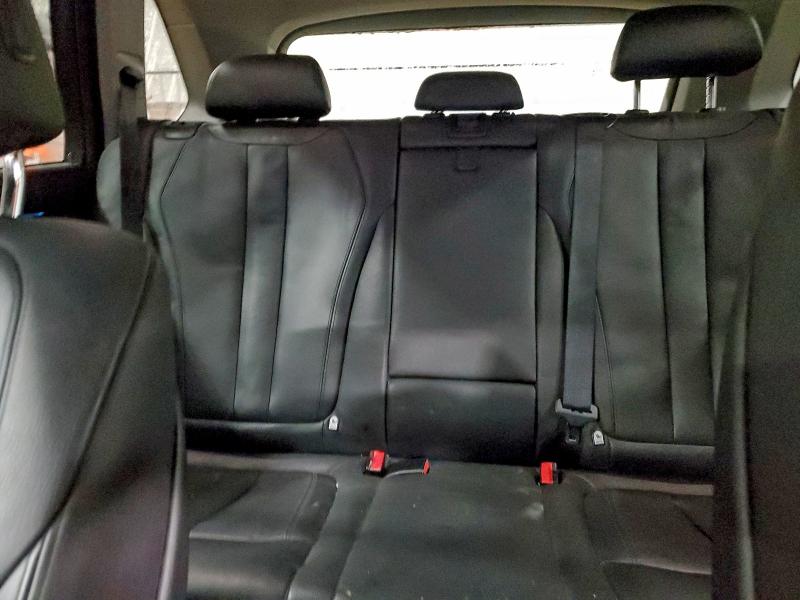 Photo 10 from auction – 2014 BMW X5 XDRIVE3 with VIN 5UXKR0C53E0K51056