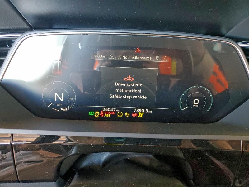 Photo 9 from auction – 2021 AUDI E-TRON PRE with VIN WA1AAAGE2MB021557