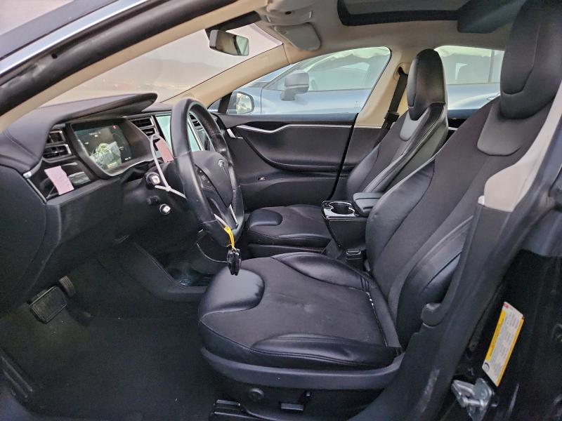 Photo 7 from auction – 2014 TESLA MODEL S with VIN 5YJSA1H14EFP63401