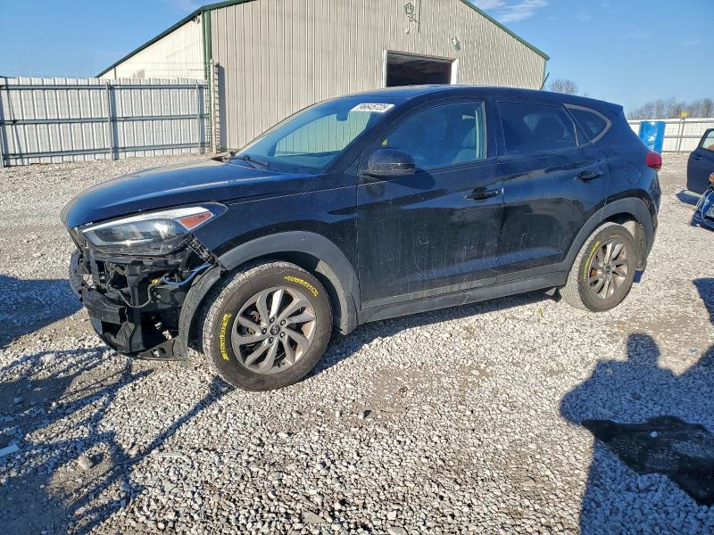 HYUNDAI TUCSON SE 2016 with VIN KM8J23A47GU237147 - Photo from auction