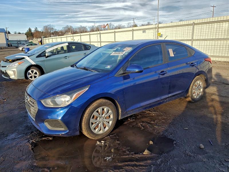 HYUNDAI ACCENT SE 2018 with VIN 3KPC24A37JE007799 - Photo from auction