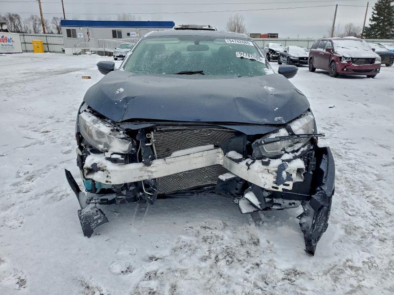 Photo 5 from auction – 2017 HONDA CIVIC 4D E with VIN 19XFC2F55HE072282