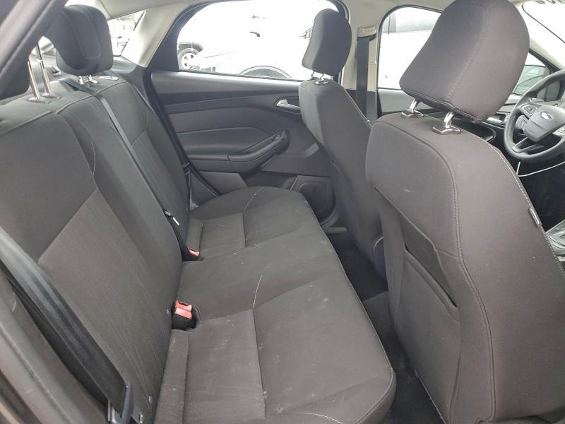 Photo 10 from auction – 2017 FORD FOCUS SE with VIN 1FADP3FE1HL289505