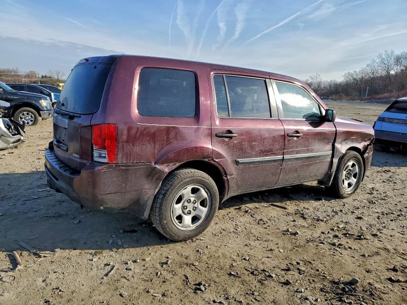 Photo 3 from auction – 2014 HONDA PILOT LX with VIN 5FNYF4H23EB027457