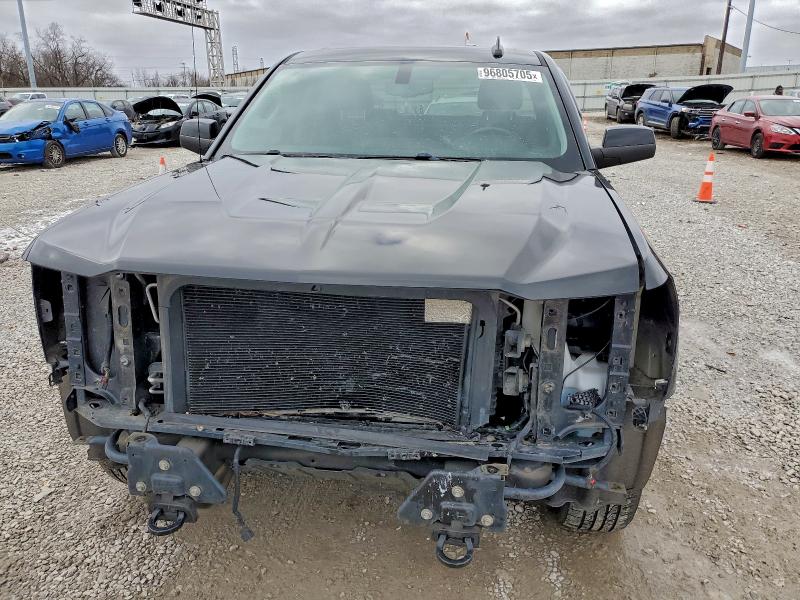 Photo 5 from auction – 2016 CHEVROLET SILVERADO with VIN 3GCUKREC6GG187186