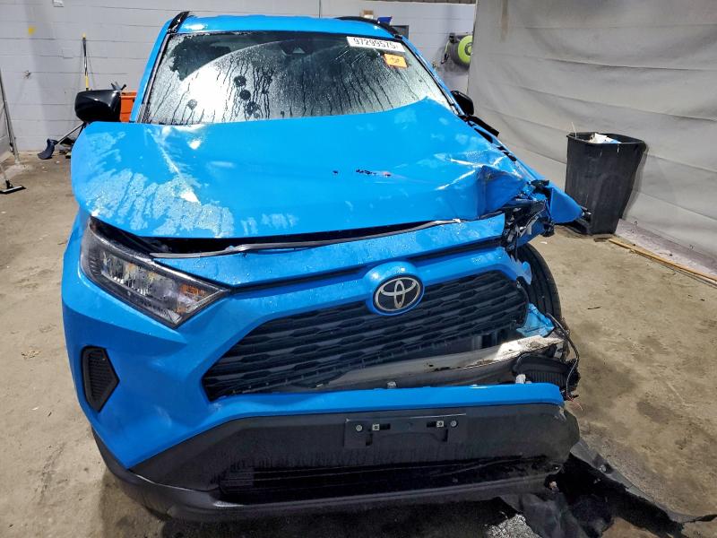 Photo 5 from auction – 2021 TOYOTA RAV4 LE with VIN 2T3F1RFV8MW223936
