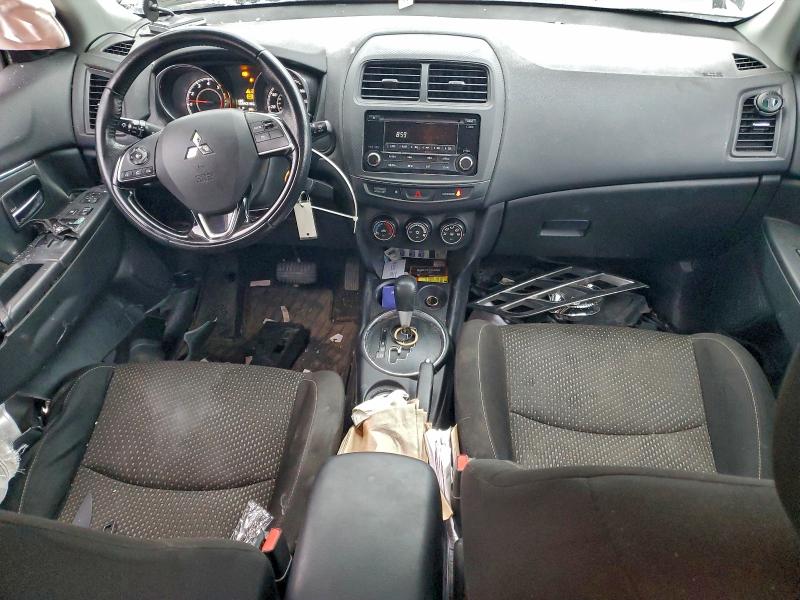 Photo 8 from auction – 2016 MITSUBISHI OUTLANDER with VIN JA4AR3AU1GZ023168