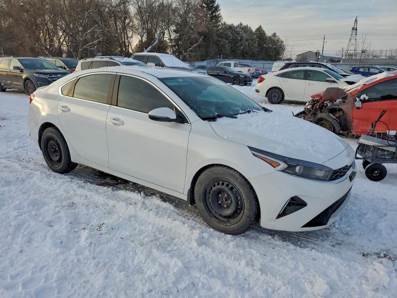 Photo 4 from auction – 2023 KIA FORTE EX with VIN 3KPF34AD8PE677437