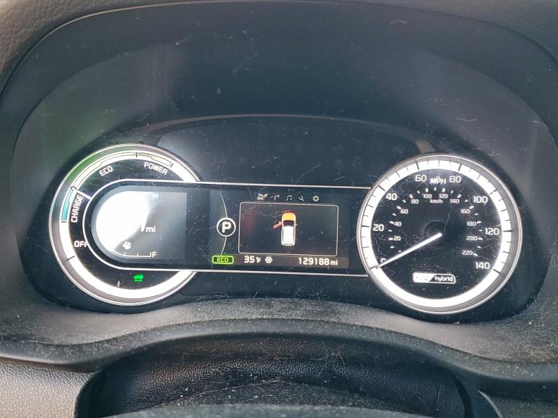 Photo 9 from auction – 2017 KIA NIRO EX with VIN KNDCC3LC7H5089110