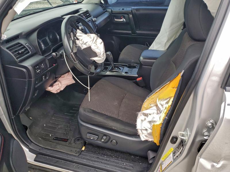 Photo 7 from auction – 2016 TOYOTA 4RUNNER SR with VIN JTEBU5JR6G5405246