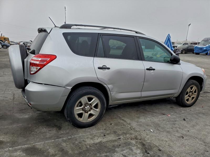 Foto 3 de la subasta – 2012 TOYOTA RAV4 con VIN 2T3ZF4DV0CW113871