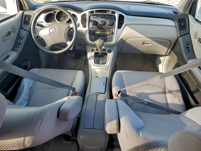Photo 8 from auction – 2004 TOYOTA HIGHLANDER with VIN JTEDP21A240033745