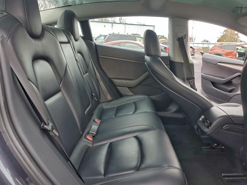Photo 11 from auction – 2022 TESLA MODEL 3 with VIN 5YJ3E1EA6NF370979