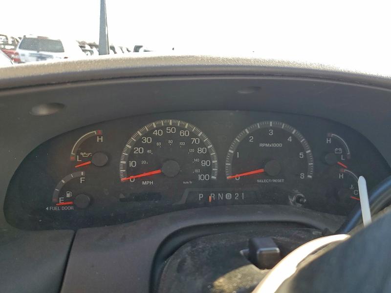 Photo 9 from auction – 2000 FORD F150 with VIN 1FTRX18L1YNA17539