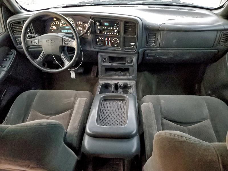 Photo 8 from auction – 2003 CHEVROLET SILVERADO with VIN 2GCEK19T231268351