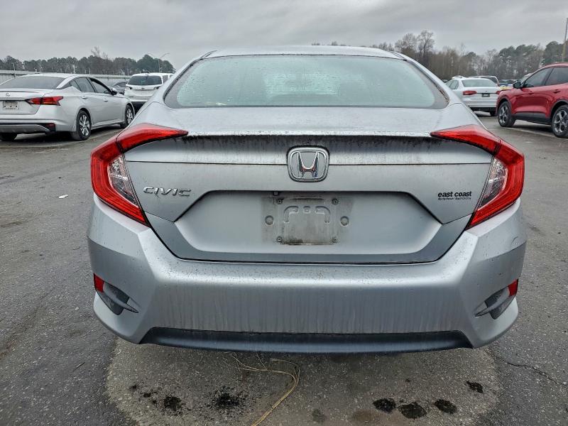 Photo 6 from auction – 2016 HONDA CIVIC with VIN 19XFC2F56GE099585