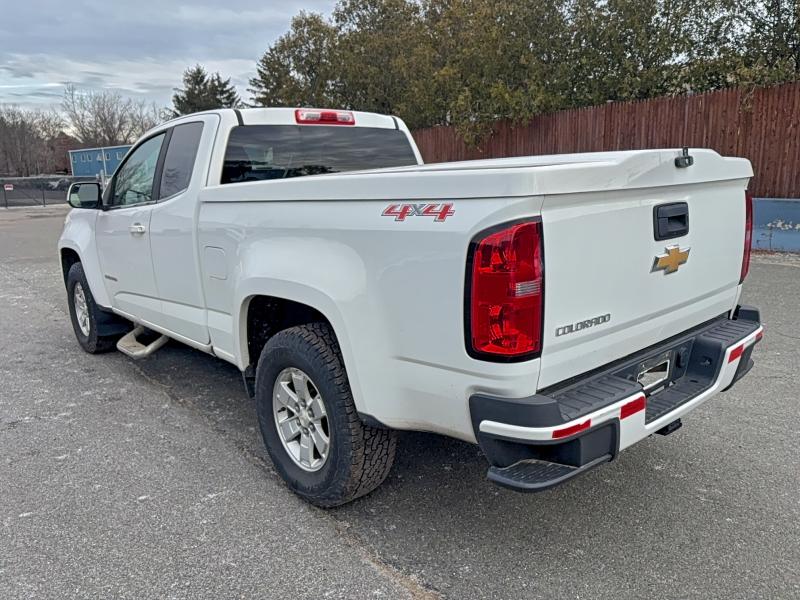 Photo 3 from auction – 2017 CHEVROLET COLORADO with VIN 1GCHTBEA7H1225593