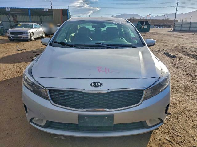 Photo 5 from auction – 2018 KIA FORTE EX with VIN 3KPFL4A87JE237056