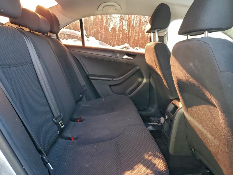 Photo 10 from auction – 2014 VOLKSWAGEN JETTA BASE with VIN 3VW2K7AJ0EM354797