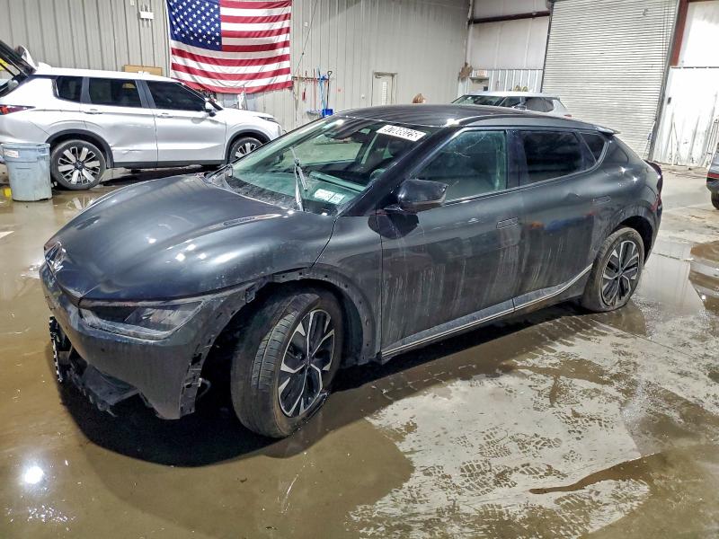 KIA EV6 LIGHT 2023 with VIN KNDC34LA9P5602540 - Photo from auction
